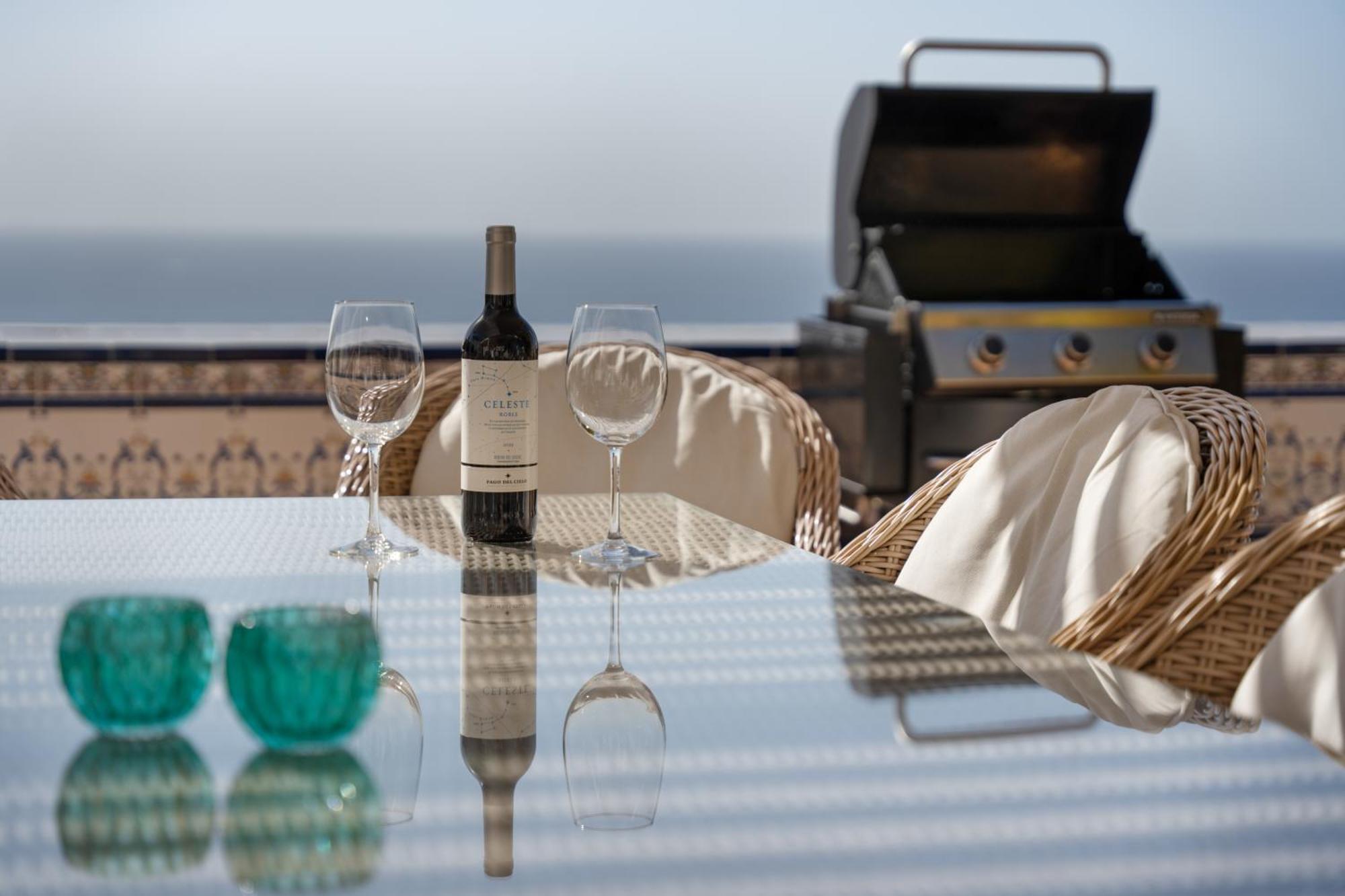 אדחה Villa Marbella-Private Heated Pool And Breathtaking View מראה חיצוני תמונה