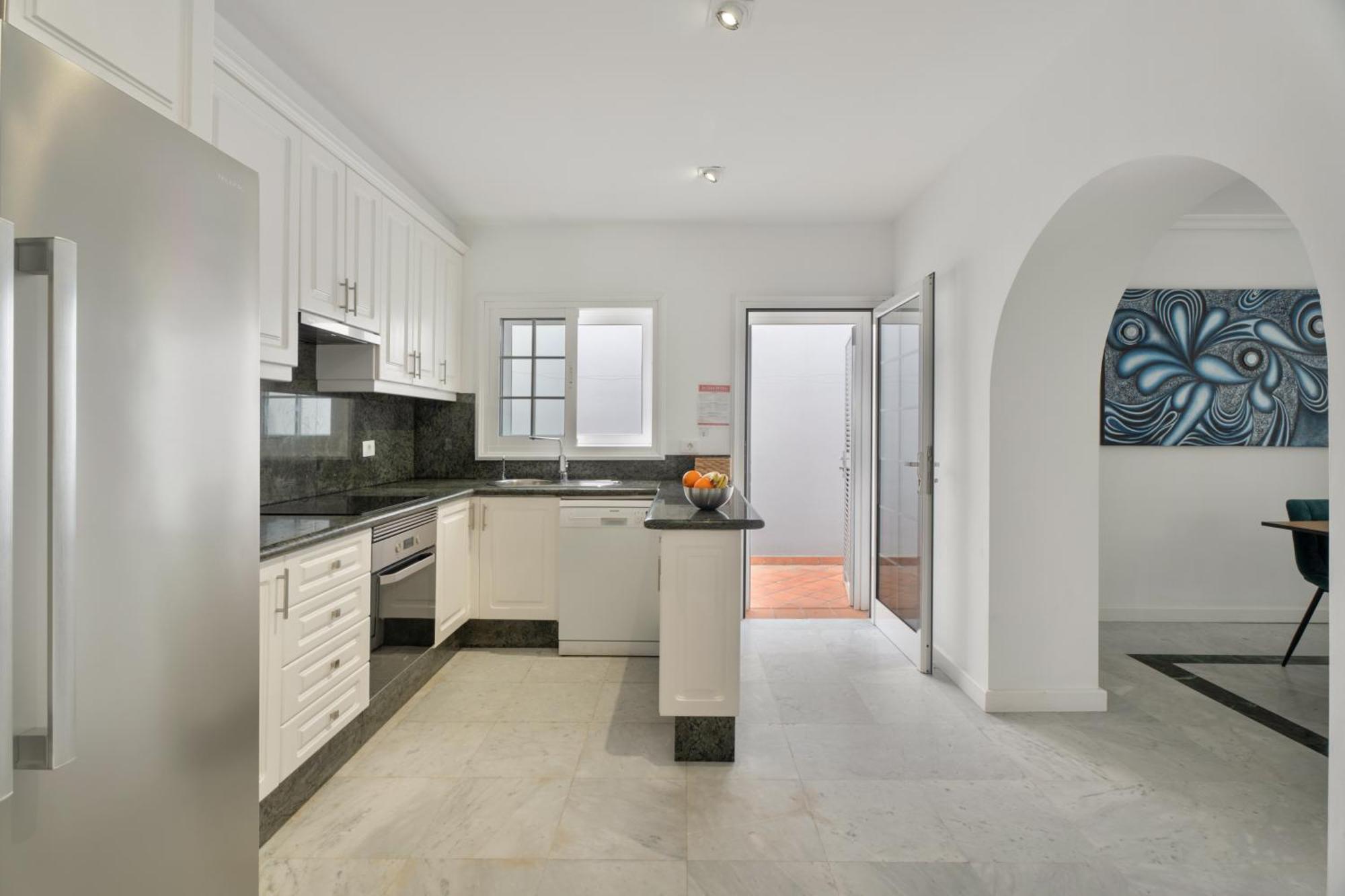 אדחה Villa Marbella-Private Heated Pool And Breathtaking View מראה חיצוני תמונה