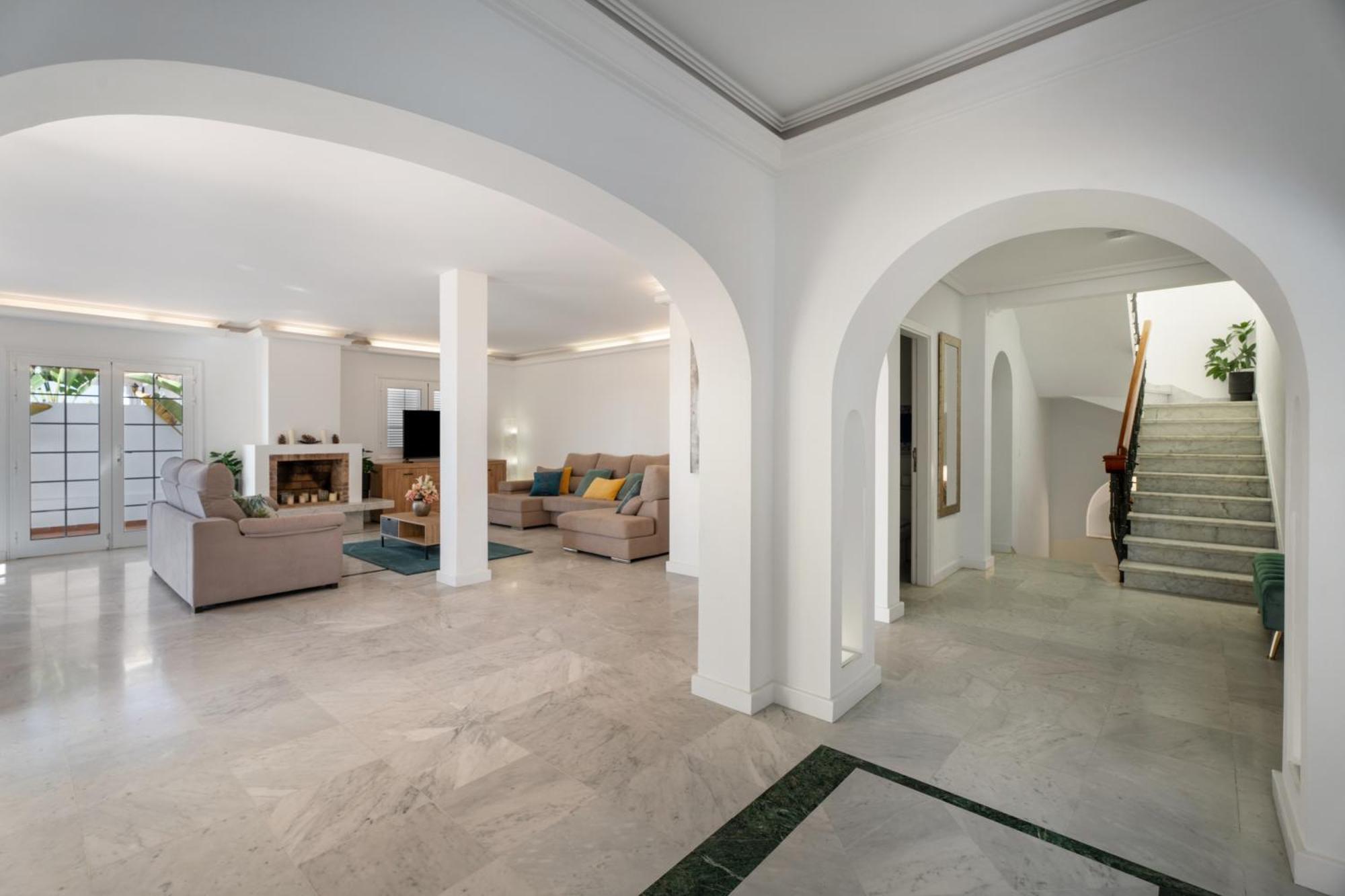 אדחה Villa Marbella-Private Heated Pool And Breathtaking View מראה חיצוני תמונה