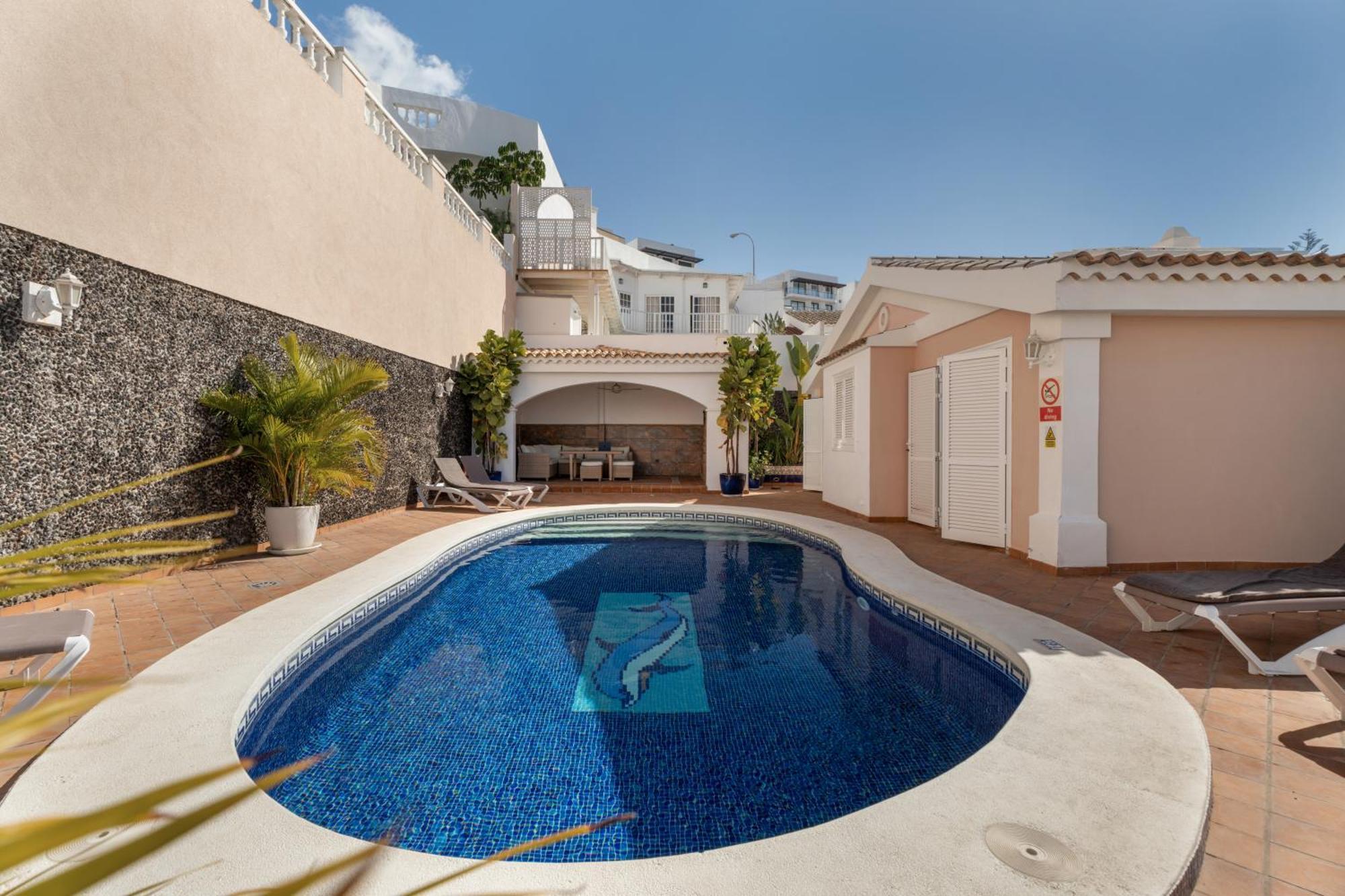 אדחה Villa Marbella-Private Heated Pool And Breathtaking View מראה חיצוני תמונה
